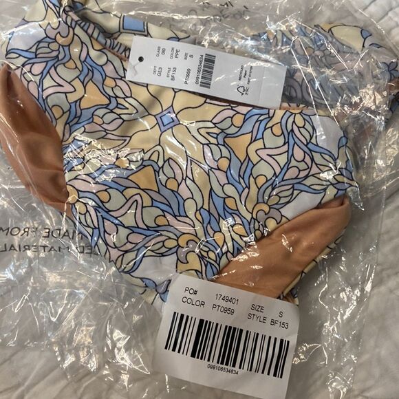 NWT J.Crew Active curved-waist cheeky bikini bottom in kaleidoscope print size S - Picture 6 of 9